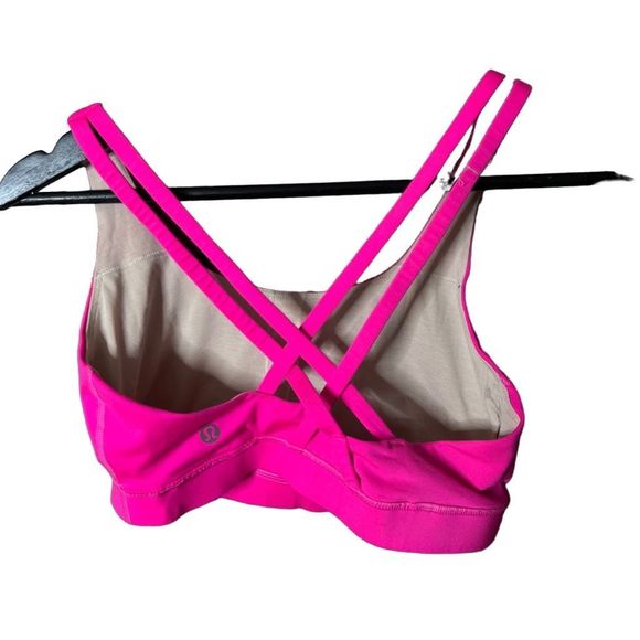 Lululemon Sports Bra 8 - Picture 2 of 2